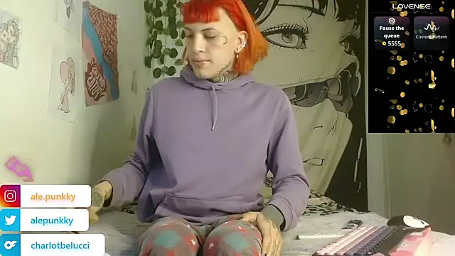 Snapshot of charlotbelucci_ chatting on July 2026 11:16:01 AM charlotbelucci online show from July 2026 11:16:01 AM