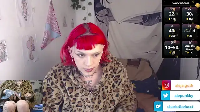 Snapshot of charlotbelucci_ chatting on July 2026 11:45:01 AM charlotbelucci online show from July 2026 11:45:01 AM