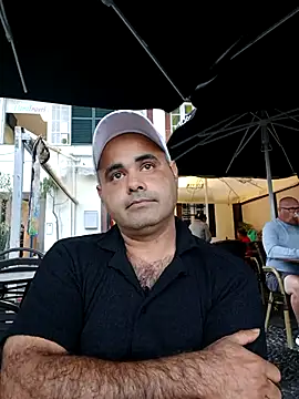 Snapshot of Street_king chatting on October 2025 06:10:02 PM Street king online show from October 2025 06:10:02 PM