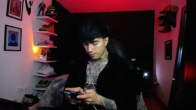 jung dragon online show from November 2025 06:57:02 AM