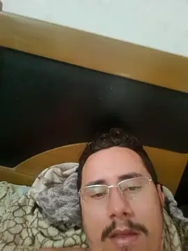 Snapshot of luissilva0071 chatting on September 2025 11:43:02 AM luissilva0071 online show from September 2025 11:43:02 AM