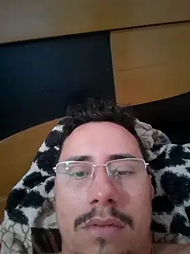 Snapshot of luissilva0071 chatting on October 2025 02:25:01 PM luissilva0071 online show from October 2025 02:25:01 PM