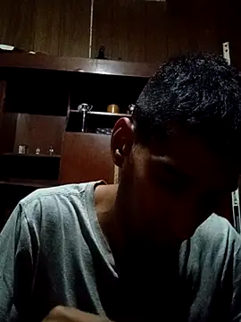 Snapshot of Pablunt-rap chatting on November 2025 01:05:01 AM Pablunt-rap online show from November 2025 01:05:01 AM