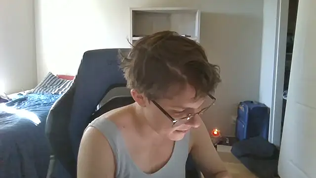 KaliSnow199623 online show from September 2025 10:11:01 PM