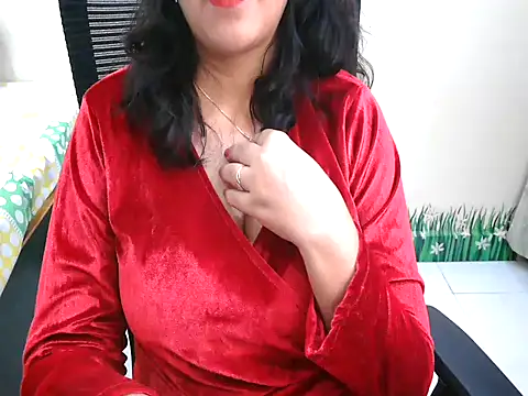 Inviting Aanya online show from November 2025 05:45:02 PM