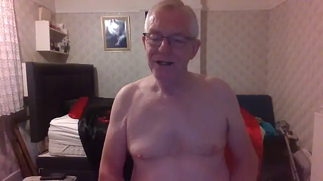 Snapshot of shaun63m chatting on June 2026 11:50:02 PM shaun63m online show from June 2026 11:50:02 PM