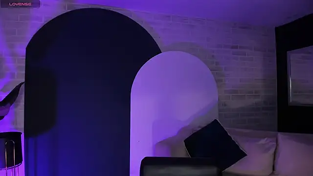 ViolettHansson online show from April 2026 09:46:02 AM