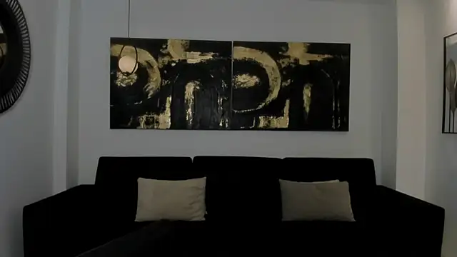 Snapshot of AliceHarper_ chatting on November 2025 11:45:01 AM AliceHarper online show from November 2025 11:45:01 AM