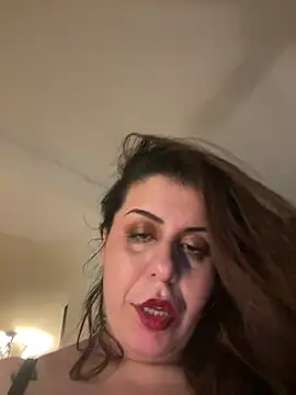 holyeroticss online show from January 2025 01:58:01 AM