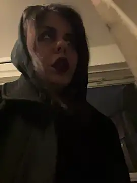 holyeroticss online show from February 2025 04:44:01 AM