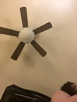 holyeroticss online show from October 2025 02:53:01 AM