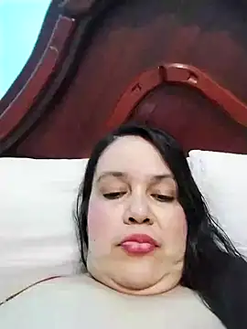 Snapshot of lunanataly chatting on February 2025 12:16:01 AM lunanataly online show from February 2025 12:16:01 AM