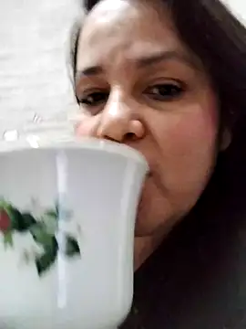 Snapshot of lunanataly chatting on March 2025 09:54:02 PM lunanataly online show from March 2025 09:54:02 PM