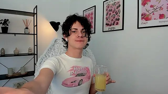 little femb0y online show from February 2026 12:50:01 PM