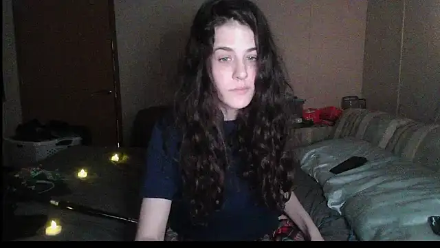 Snapshot of rileyyb_ chatting on May 2026 06:52:01 AM rileyyb online show from May 2026 06:52:01 AM