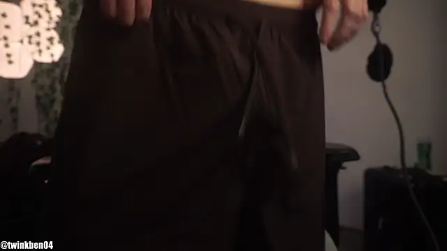 twinkben online show from October 2025 08:07:01 PM