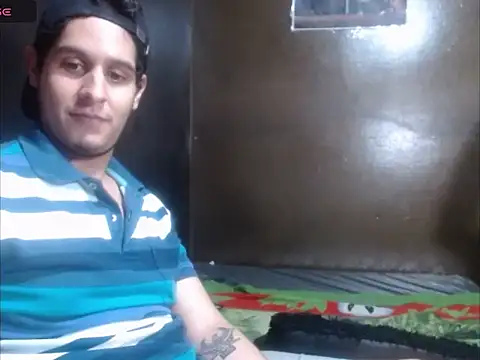 blackwolf whitebee online show from October 2025 03:58:02 AM