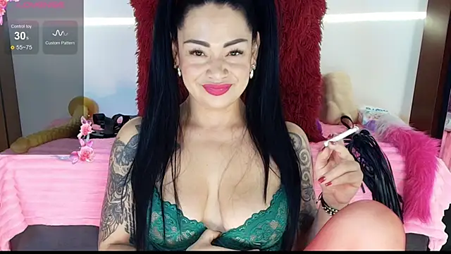 Snapshot of Ginna--mia chatting on May 2026 01:46:01 AM Ginna--mia online show from May 2026 01:46:01 AM