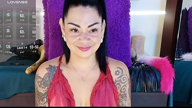 Snapshot of Ginna--mia chatting on July 2026 04:10:02 AM Ginna--mia online show from July 2026 04:10:02 AM