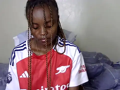 Snapshot of ebony_liza chatting on December 2024 03:36:02 AM ebony liza online show from December 2024 03:36:02 AM