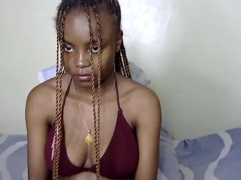 Snapshot of ebony_liza chatting on December 2024 06:16:02 AM ebony liza online show from December 2024 06:16:02 AM