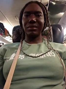 blackhotpartyts online show from December 2025 09:45:01 PM