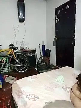 Mrdetonador online show from November 2025 05:16:02 AM