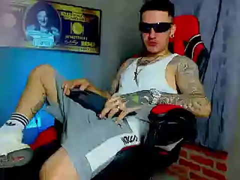 smoker445 online show from February 2025 04:54:01 AM