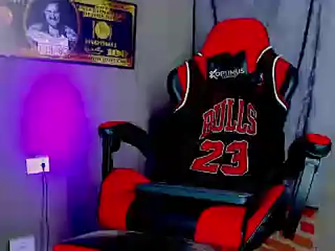 smoker445 online show from February 2025 04:20:01 AM