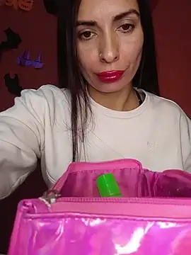 Snapshot of Chicavixy chatting on November 2025 01:06:02 AM Chicavixy online show from November 2025 01:06:02 AM