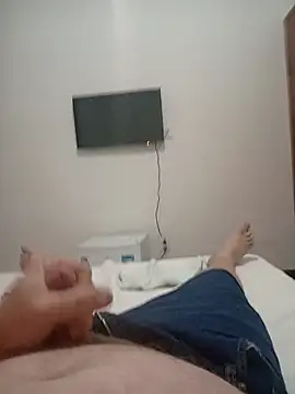 Paulo202411 online show from September 2025 11:37:02 PM