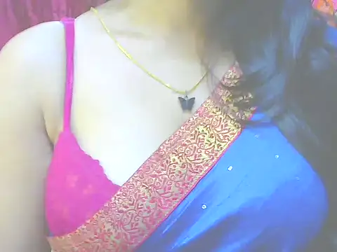 Snapshot of ishmita99 chatting on December 2024 03:55:01 PM ishmita99 online show from December 2024 03:55:01 PM