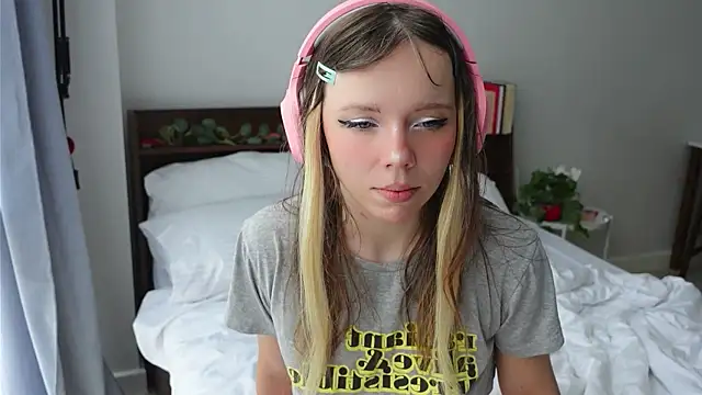 Ayra Lust online show from March 2025 03:45:01 AM