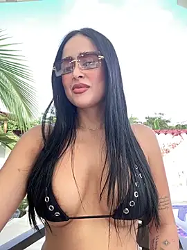 Alexandra duque online show from October 2025 08:28:02 PM