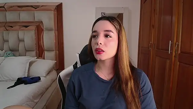 emilyaboott online show from March 2026 12:18:02 AM