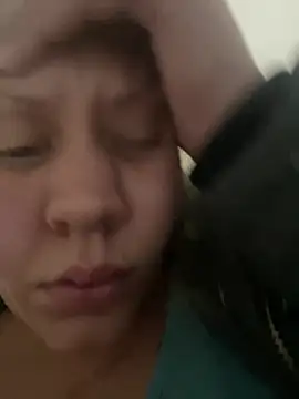 andreinitahg online show from January 2025 01:21:02 AM