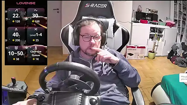 larsgessner30 online show from October 2025 09:15:02 PM