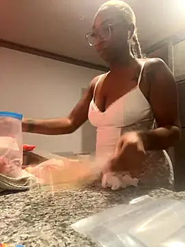 life-ent online show from November 2025 12:00:01 AM