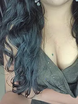 Tanvi-patil online show from December 2025 06:14:01 PM