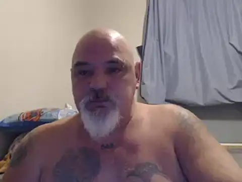 Snapshot of Newfiesausage1972 chatting on December 2024 10:25:02 PM Newfiesausage1972 online show from December 2024 10:25:02 PM
