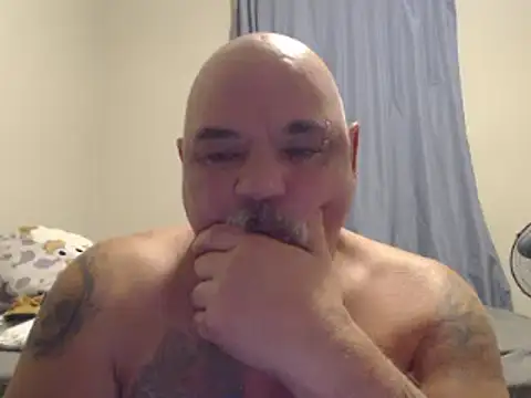 Snapshot of Newfiesausage1972 chatting on January 2025 10:43:01 AM Newfiesausage1972 online show from January 2025 10:43:01 AM