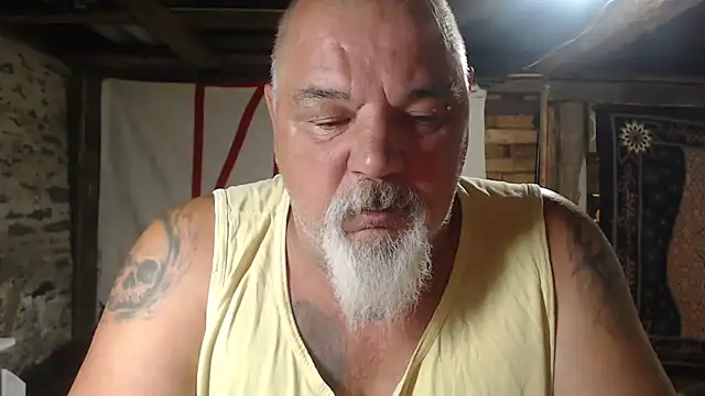 Snapshot of Newfiesausage1972 chatting on June 2026 08:46:02 AM Newfiesausage1972 online show from June 2026 08:46:02 AM
