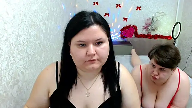 BeckyAndHellen online show from January 2025 01:58:02 PM