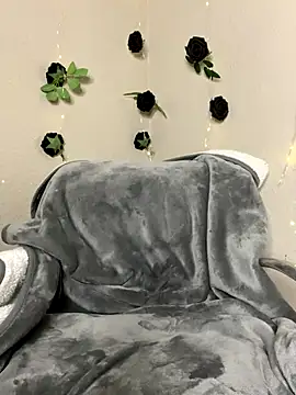 Shuggabutt online show from October 2025 12:35:01 PM