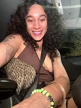 Shuggabutt online show from January 2026 02:15:01 AM