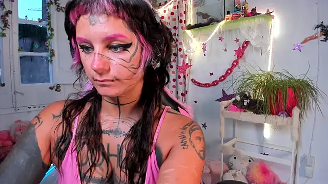 lady sontse  online show from July 2026 07:27:01 PM