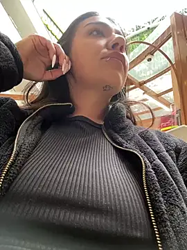 Samy Vegaa online show from March 2025 03:39:01 PM