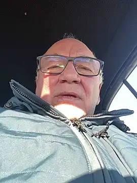 biggandybig online show from February 2025 02:04:02 PM