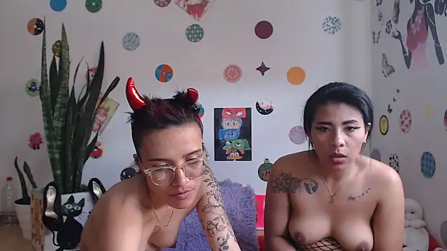 Yaumiko online show from December 2024 08:34:01 PM