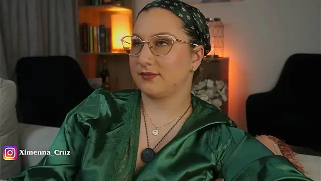 Ximenna Cruz online show from March 2026 12:34:01 PM